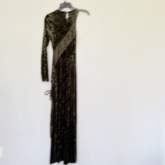 NWT Camila Coelho X Revolve Green Crushed Velvet Maxi Cut Out Dress women size S - Picture 9 of 11